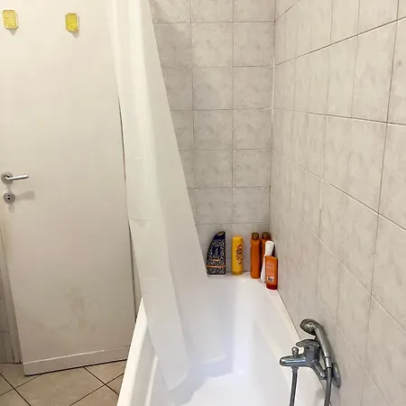 Debora House Проживание в семье